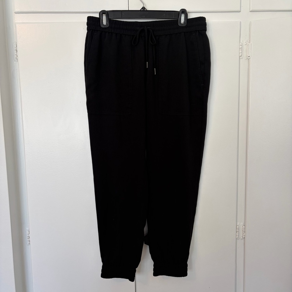 Anne Taylor Black Silky Jogger Pants with Pockets